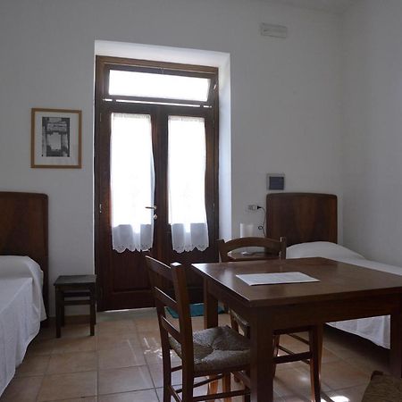 Casa Del Geco Bed & Breakfast Paestum Exterior foto