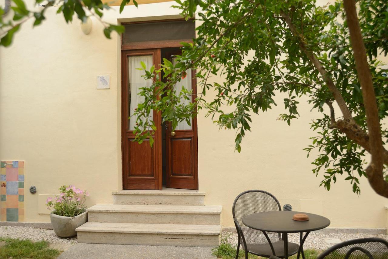 Casa Del Geco Bed & Breakfast Paestum Exterior foto
